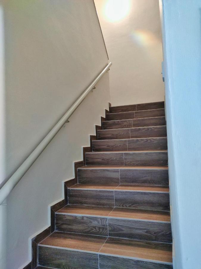 Semi-Detached, Up To 21 Pax, 4 Bedrooms, 3 Bathrooms, 4 Car Parks By Star Home 바얀레파스 외부 사진